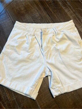 St. John's Bay White Flat-Front Casual Shorts